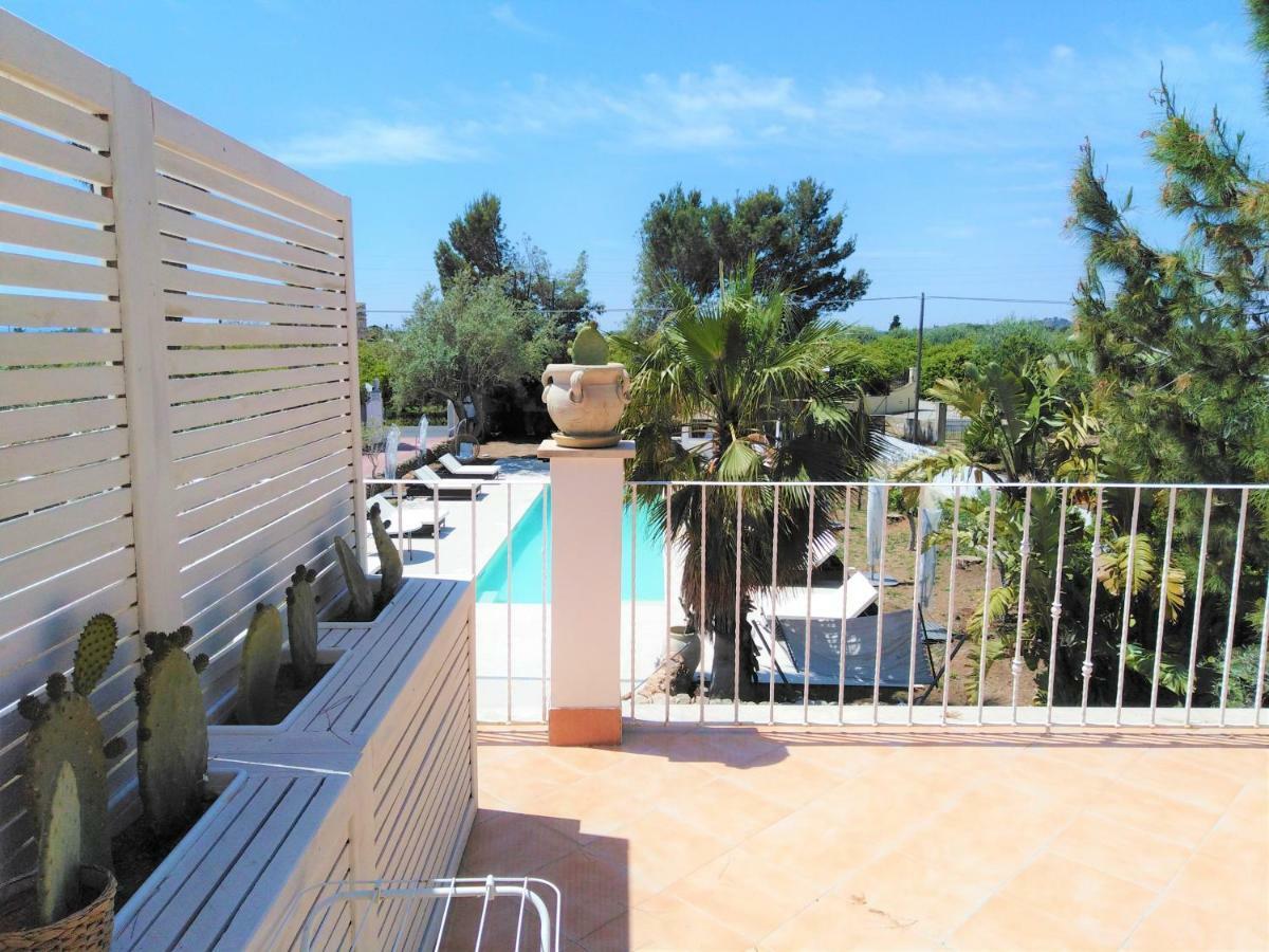 Hotel Residence Noto Marina Kültér fotó
